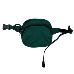 BAGGU Cypress Mini Fanny Pack Bag Charm